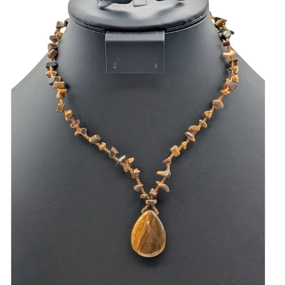 Vintage Tiger's Eye Chip Bead Pendant Barrel Clasp 17" Necklace